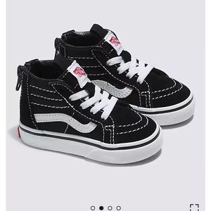 Vans TODDLER SK8-HI ZIP SHOE, size 6